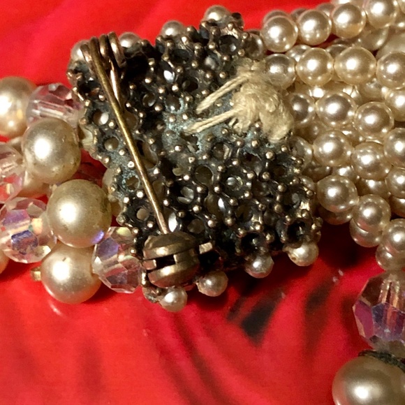 Vintage Pearl, Crystal, Rhinestone Dangle Brooch - Picture 7 of 7